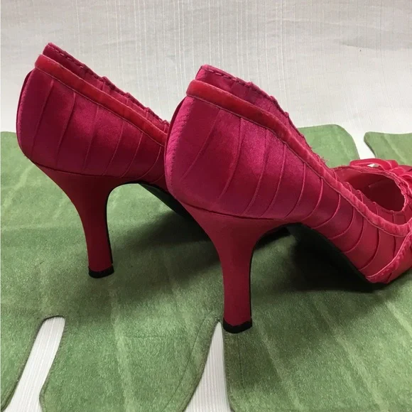Pulse New Darling Hot Pink Color Heels - Picture 8 of 9